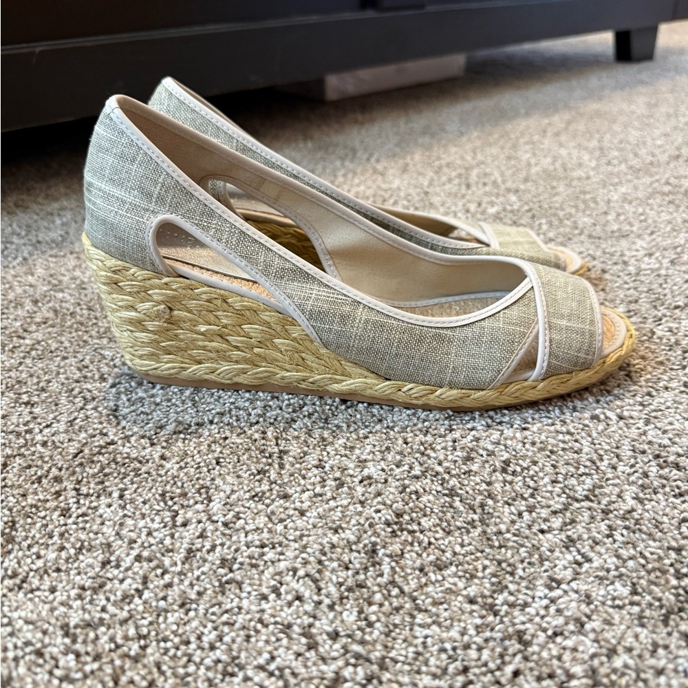 Donald Pliner Wedge Heels New